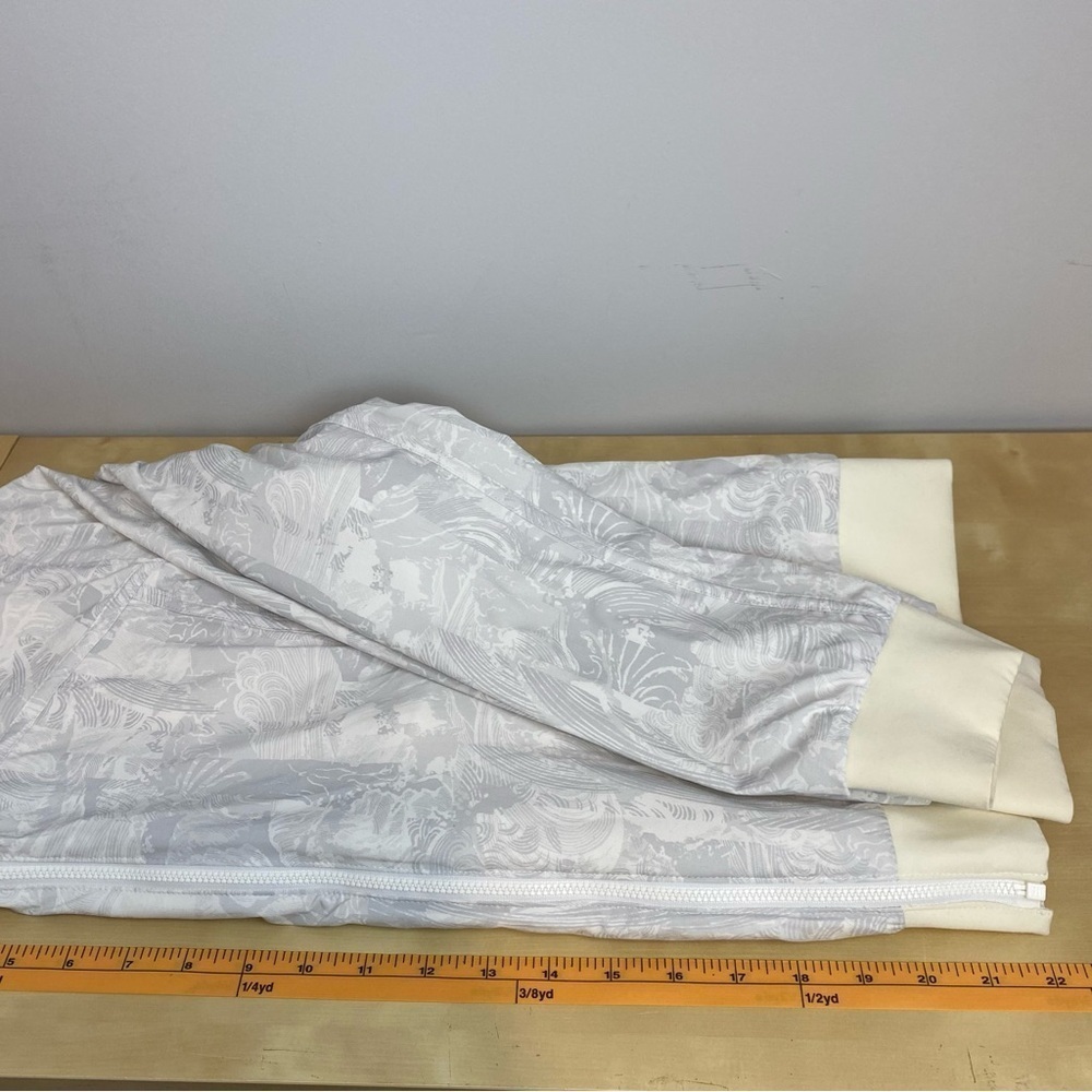Lululemon • bomb around reversible bomber jacket - Picture 13 of 13